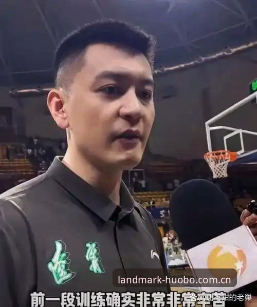 资深球迷分享：杨鸣谈C罗压力，其实也是我们的状态写照